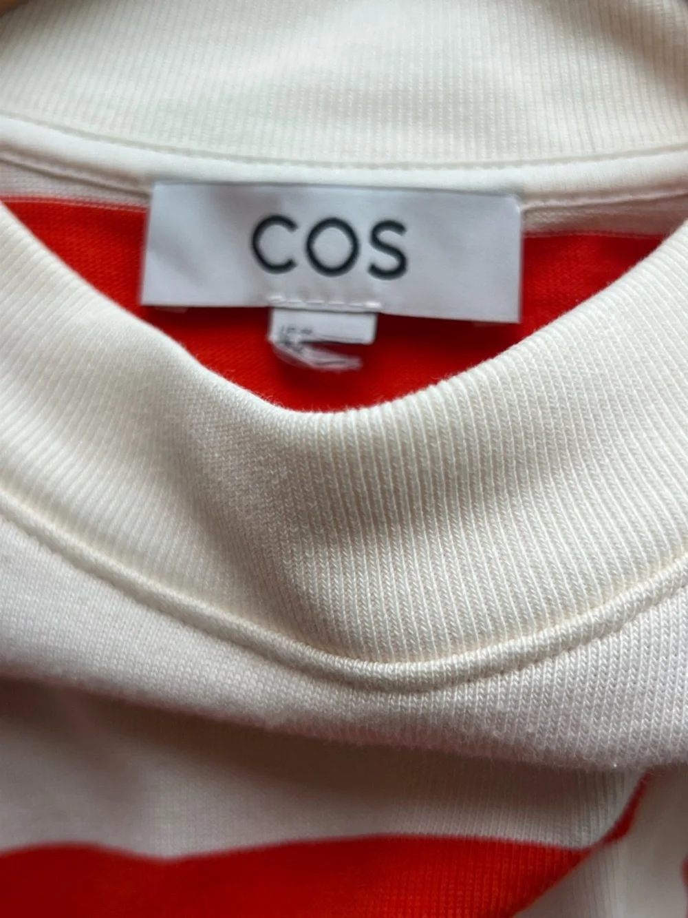 COS High Line Striped Cropped Tee Size M - Picture 6 of 10